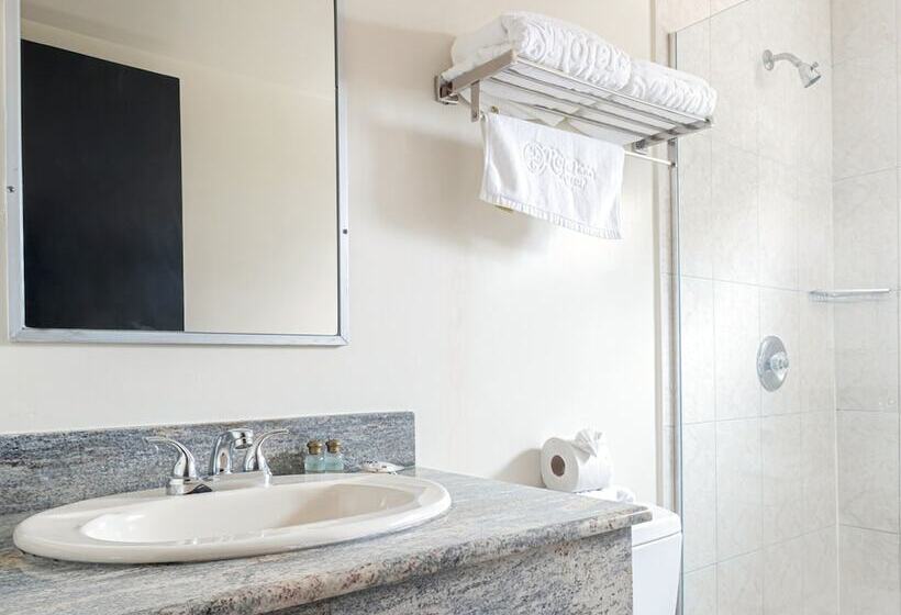 חדר קומפורט, Astor Tijuana