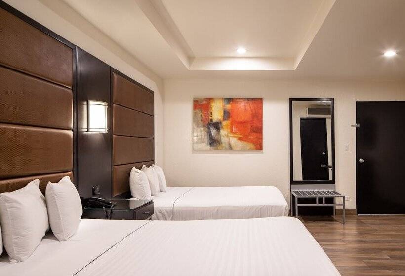 חדר קומפורט לשלושה, Astor Tijuana