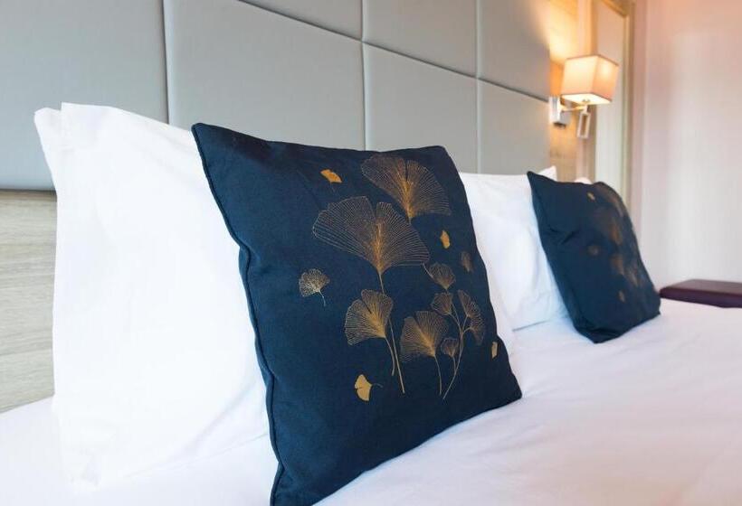 Люкс, De La Terrasse