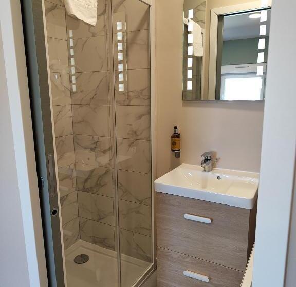 Семейное Студио, De La Terrasse