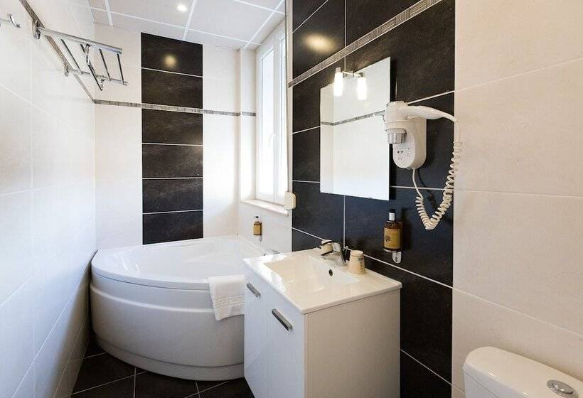 Номер Стандарт Трехместный, De La Terrasse