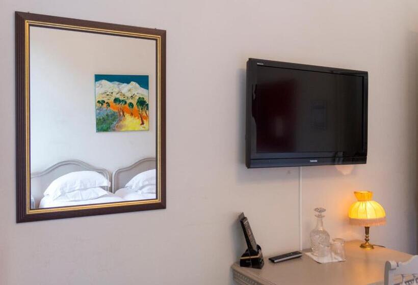 패밀리 스위트, Domaine De Beaupré   Hotel The Originals Relais