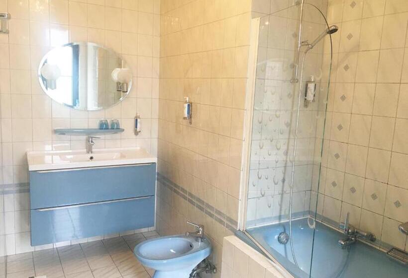 패밀리 스위트, Domaine De Beaupré   Hotel The Originals Relais