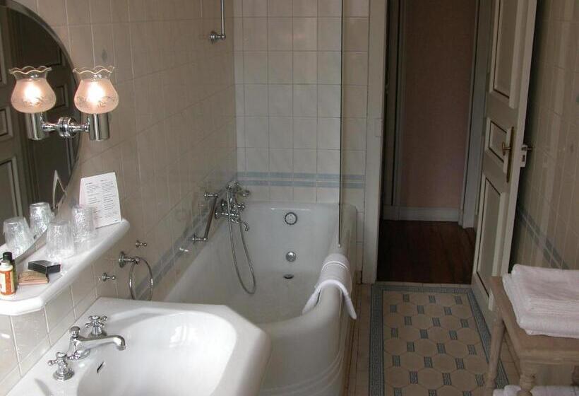 수피리어 패밀리 룸, Domaine De Beaupré   Hotel The Originals Relais