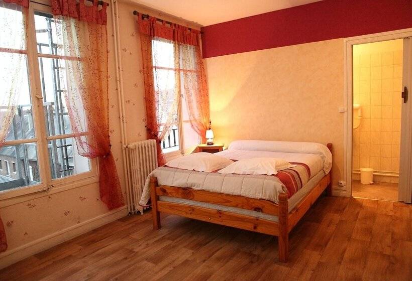 スタンダードトリプルルーム, Du Cygne