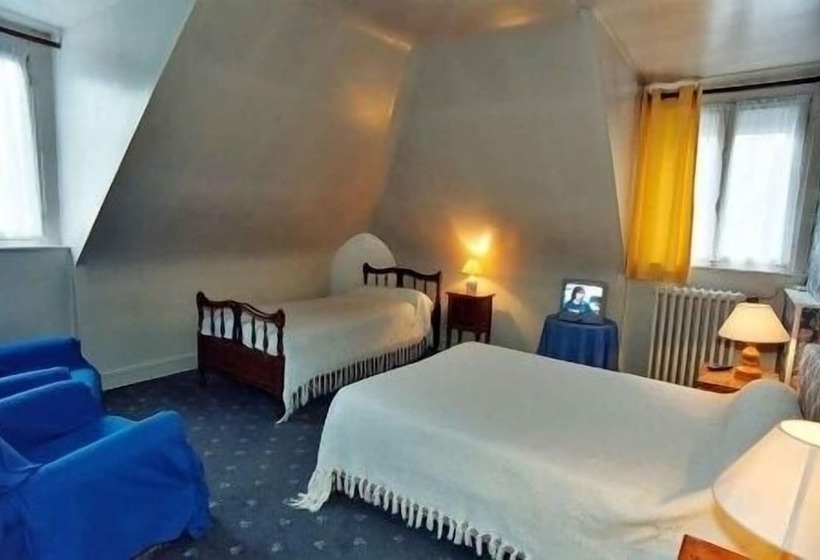 スタンダードトリプルルーム, Du Cygne