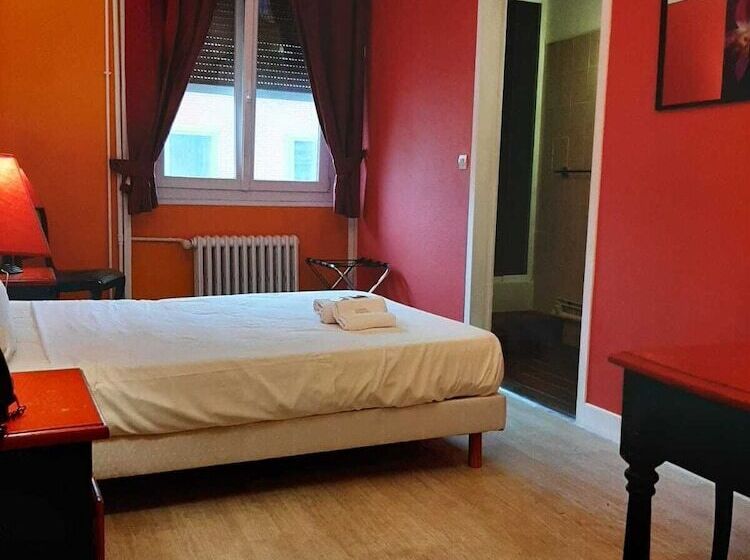 スタンダードシングルルーム, Du Cygne