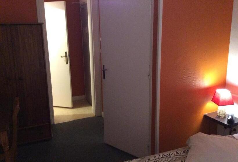 スタンダードルーム, Du Cygne