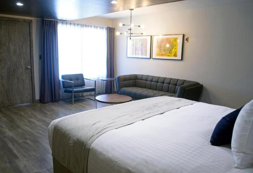 غرفة ماستر, Sunio City