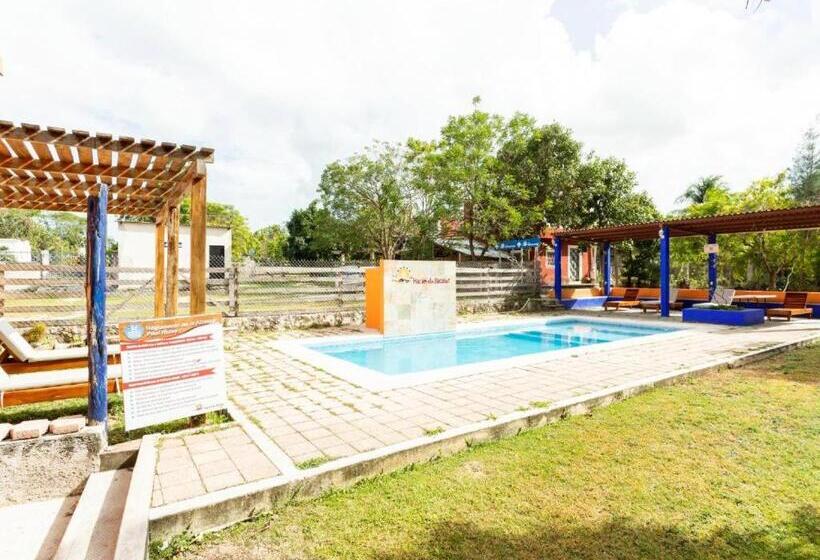 חדר משפחתי, Hacienda Bacalar