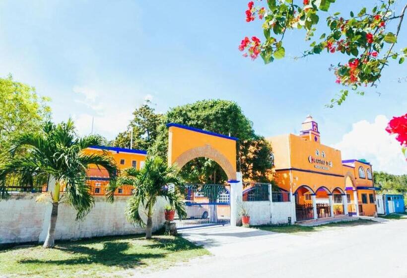 חדר משפחתי, Hacienda Bacalar