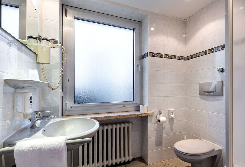 스탠다드 싱글 룸, Hannover Garbsen