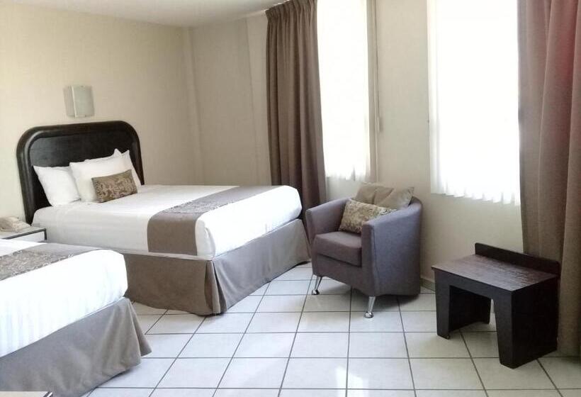 Junior Suite, Howard Johnson Leon Avenida