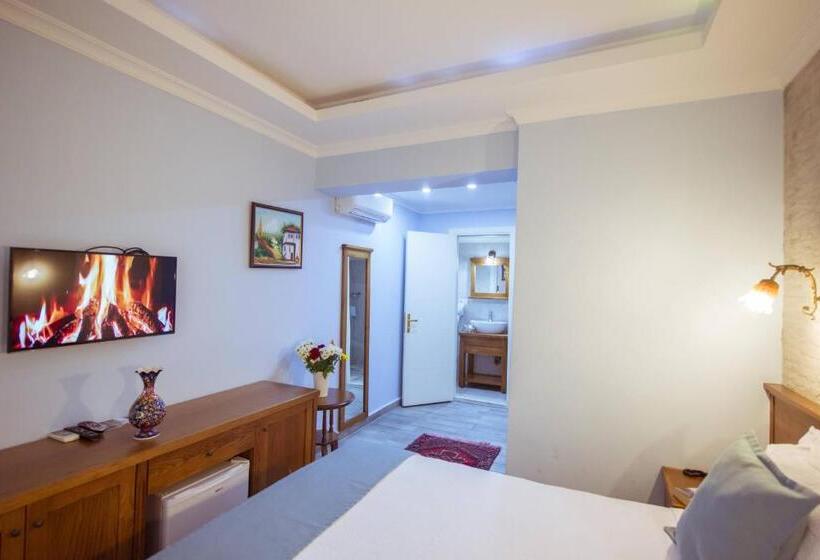 חדר דלוקס, Infinity City