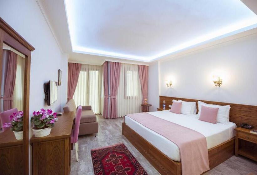 חדר דלוקס, Infinity City