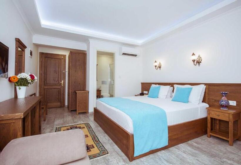 חדר דלוקס, Infinity City