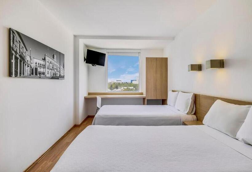 高级大房间, One Leon Poliforum