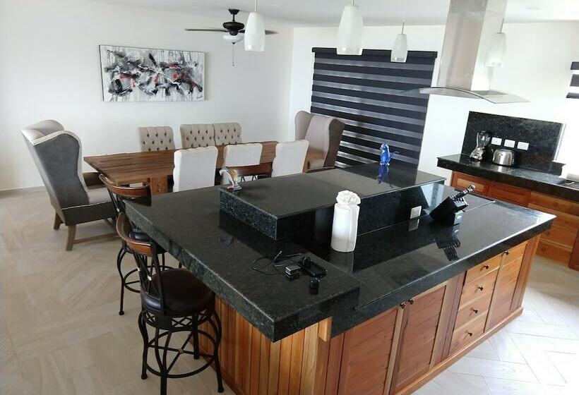 Apartament 4 Dormitoris, Penthouse Isla 33