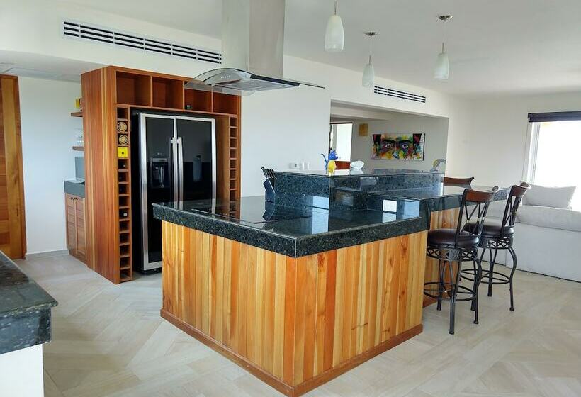 침실 4개 아파트, Penthouse Isla 33