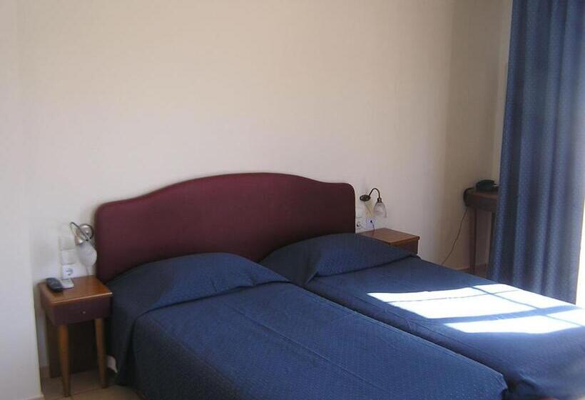 海の見える1ベッドルームアパートメント, Polydoros Appartments