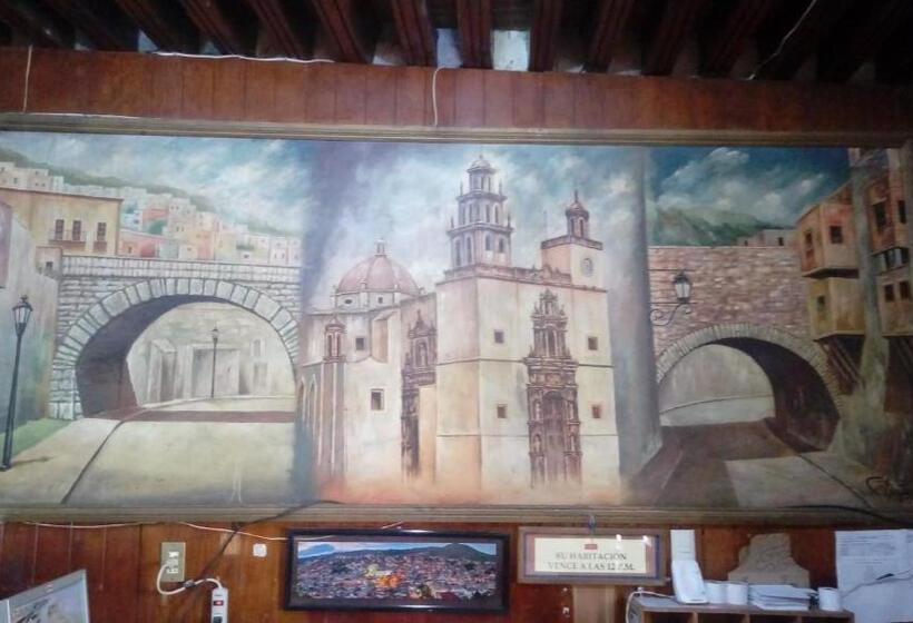 スタンダードルーム, Posada De La Condesa