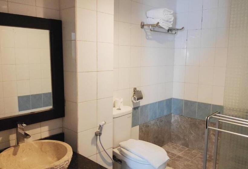 豪华房间, Puri Saron Denpasar