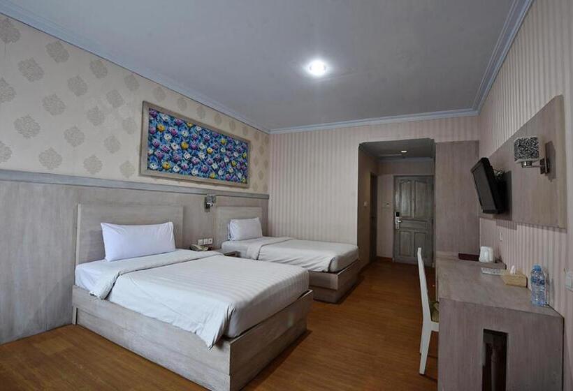 디럭스 룸, Puri Saron Denpasar