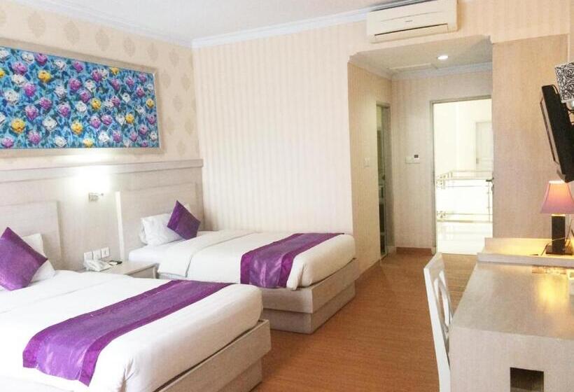 디럭스 룸, Puri Saron Denpasar