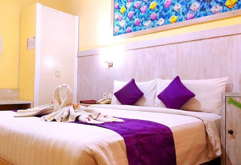 수피리어 룸, Puri Saron Denpasar