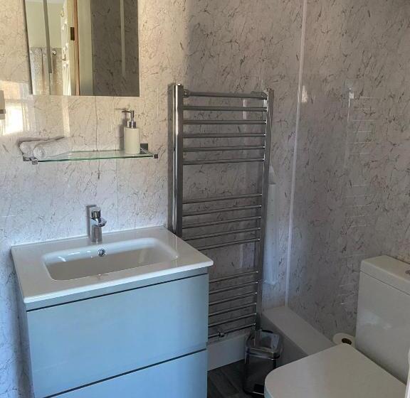 غرفة سوبيريور سرير كينج, The Green Dragon At Bedale