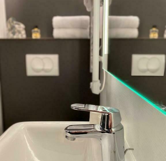 חדר סטנדרט, The Originals City, Angers Sud, Le Village 49