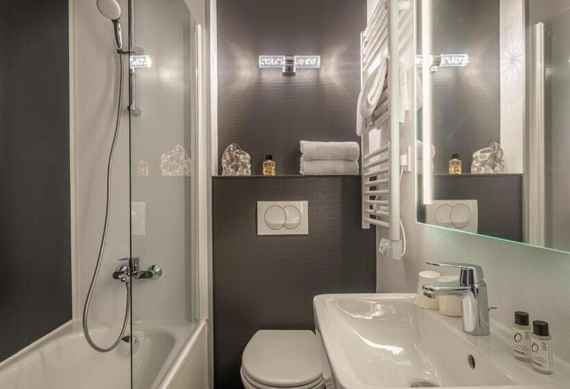 חדר משפחתי, The Originals City, Angers Sud, Le Village 49