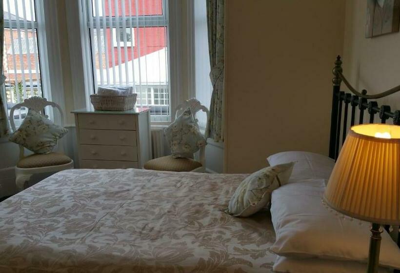 Номер Стандарт, Kingswood Guest House