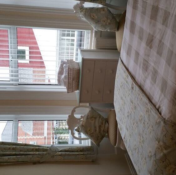 Номер Стандарт, Kingswood Guest House