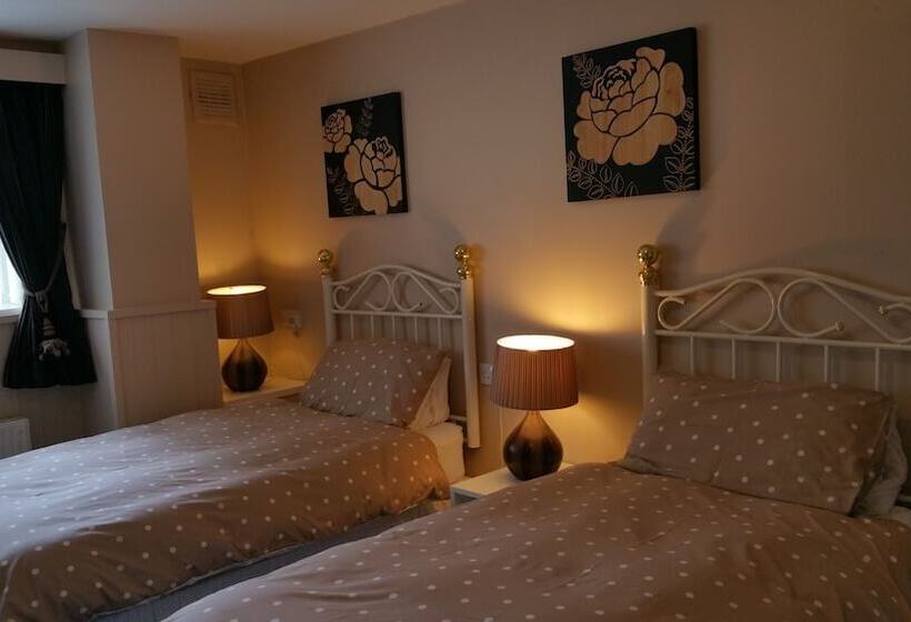 غرفة قياسية, Kingswood Guest House