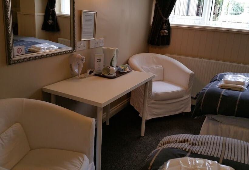 غرفة قياسية, Kingswood Guest House