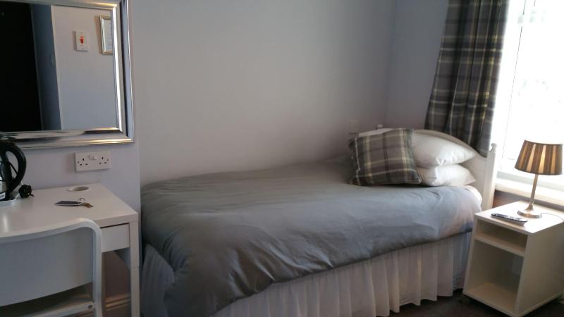 غرفة قياسية فردية, Kingswood Guest House