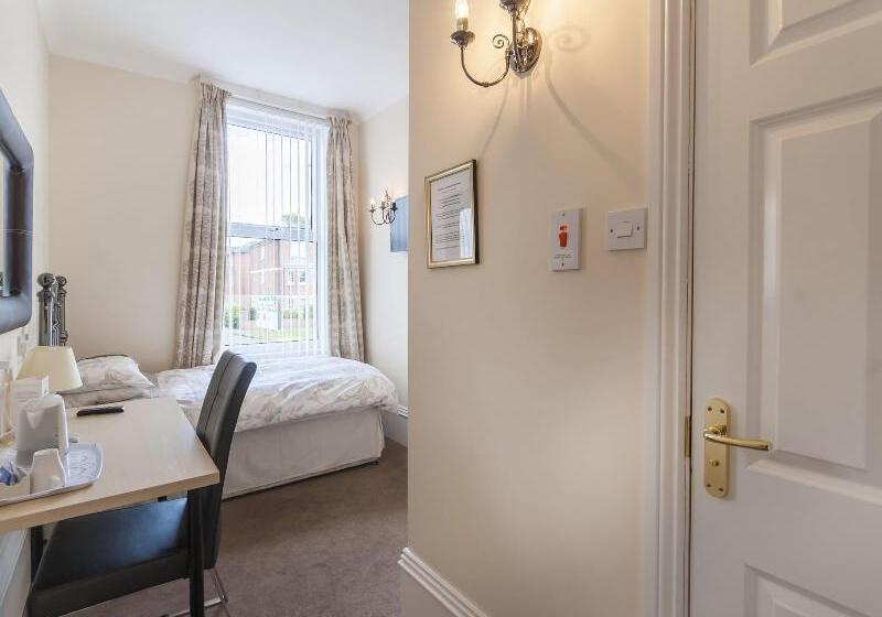 Номер Стандарт Индивидуальный, Kingswood Guest House
