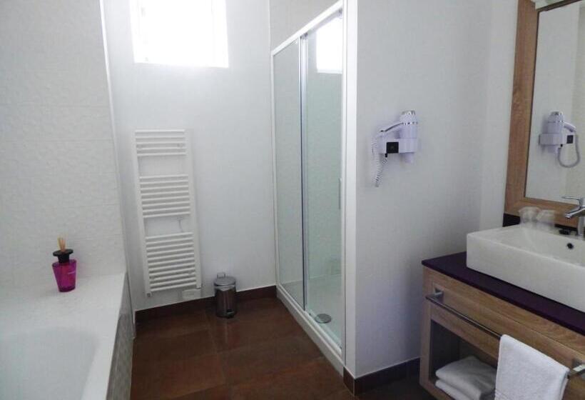 Suíte Clássica, Grand Hôtel Brive