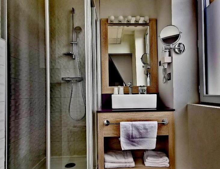 Quarto Estandar, Grand Hôtel Brive