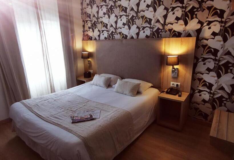 Quarto Estandar, Grand Hôtel Brive