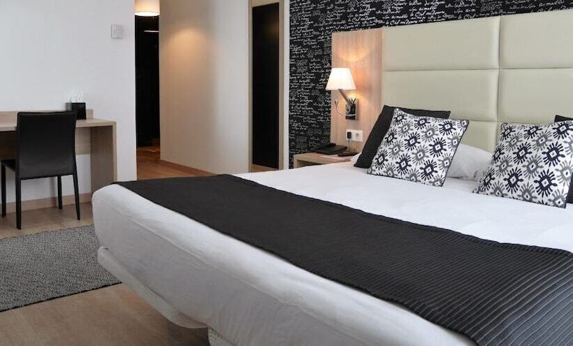 חדר סטנדרט, Grand Hôtel Brive