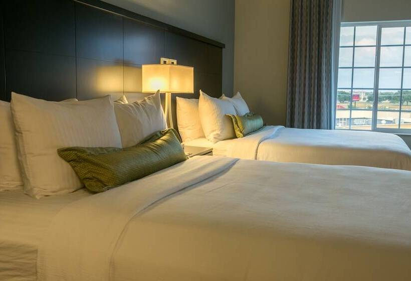 Люкс, Staybridge Suites Austin North   Parmer Lane, An Ihg