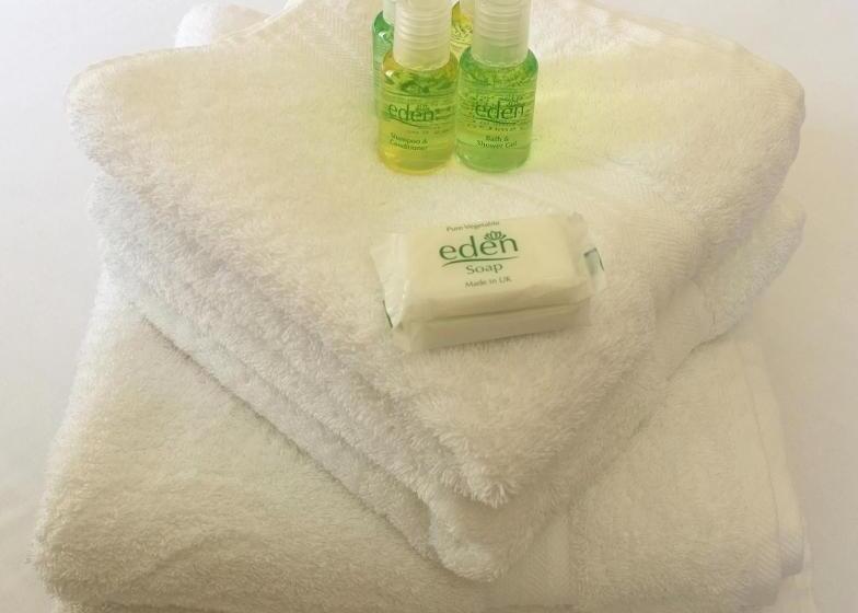 スタンダードルーム, Cross Keys Inn