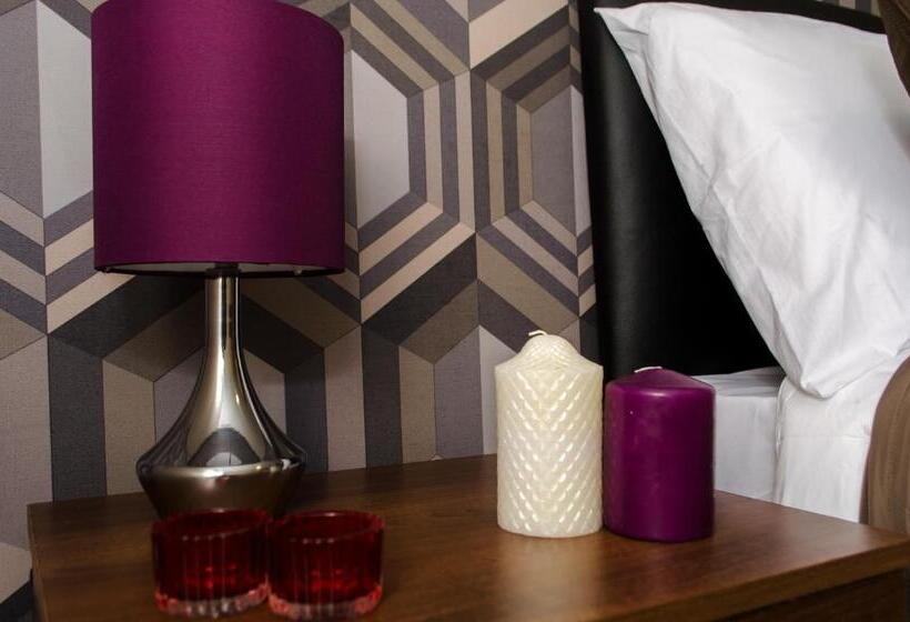 스탠다드 룸, Trivelles Eccles