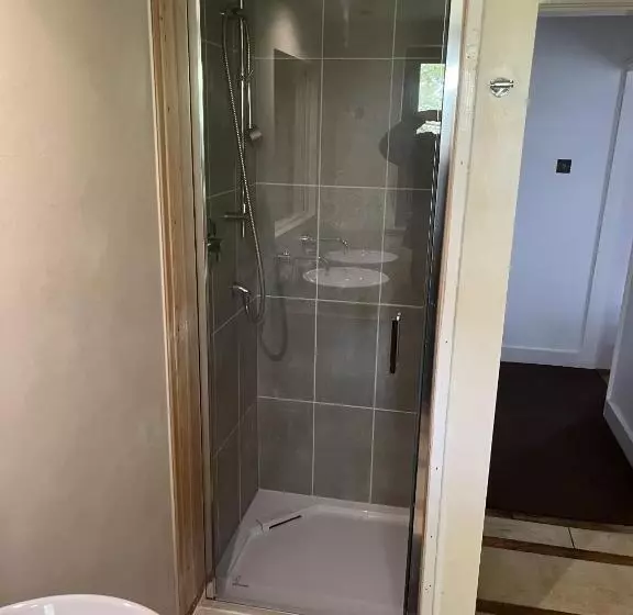 スーペリアの４人部屋, Beverley Budget Inn
