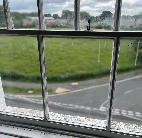 غرفة قياسية رباعية حمام مشترك, Beverley Budget Inn