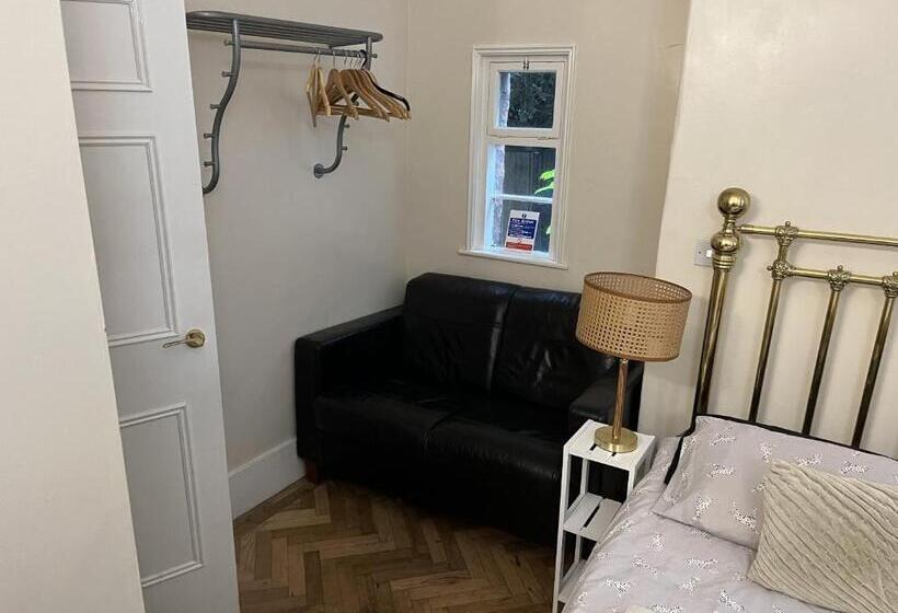 스탠다드 룸, Beverley Budget Inn