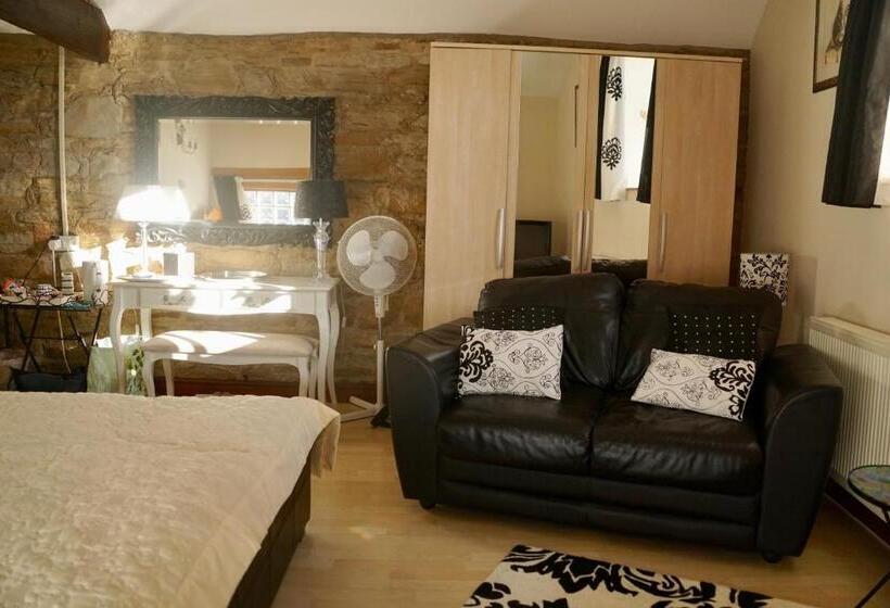 Quarto Triplo Superior, Ravencar Farm B&b