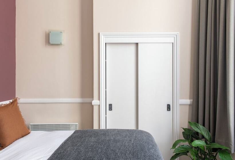 침실 1개 아파트, Saco Bristol West India House